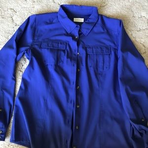 Gander Mountain size Med long sleeve